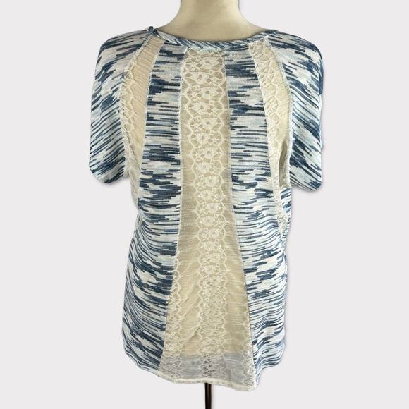 Maurices Large Top Short Sleeve Lace Back Gray - Picture 3 of 9